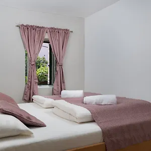 Tanja Oldtown Apartamento Split